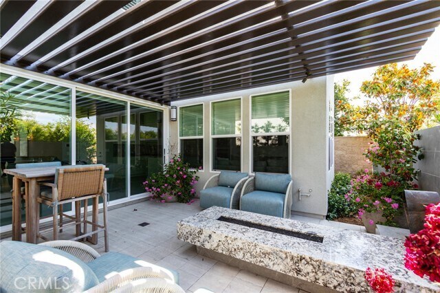 Building Photo - 141 Parkland Aly
