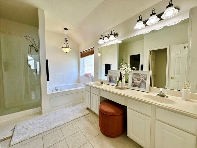 Building Photo - 5822 Carta Valley Ln