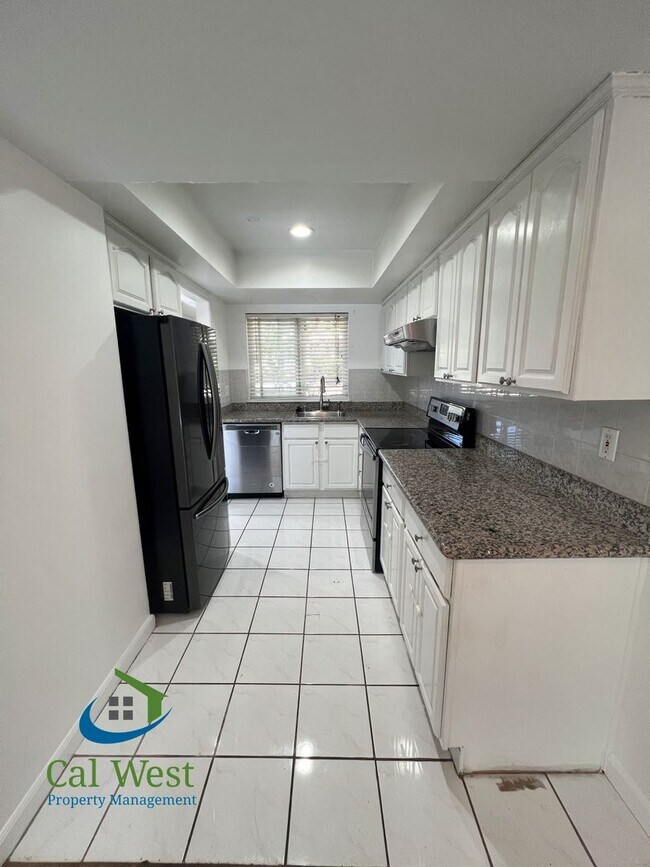 Building Photo - $2995 - Berryessa 2 Br/1.5 Ba Condo in Great Location