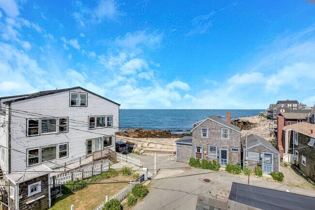 Building Photo - 6 Middle Rd