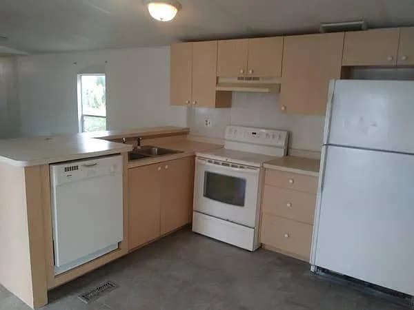 Building Photo - 35565 Washington Loop Rd