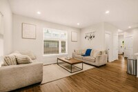 Building Photo - 3213 Grand Blvd