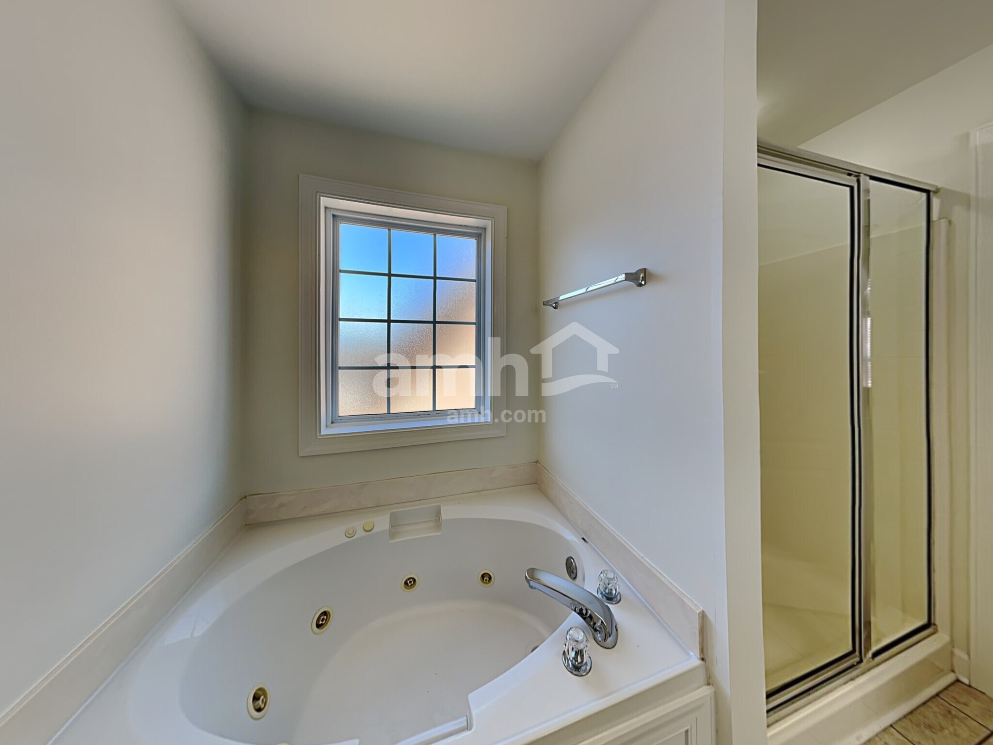 Building Photo - 632 Palisades Ct