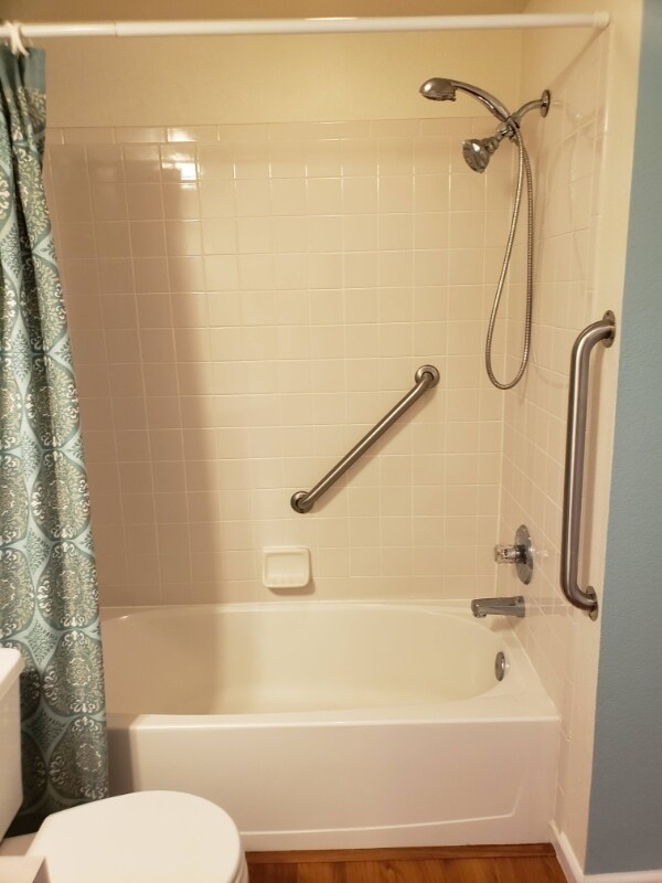Building Photo - 5225 White Willow Dr