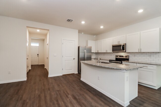 Building Photo - 11876 Mountain Retreat Ln