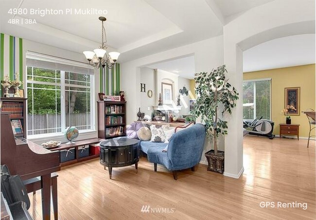 Building Photo - 4980 Brighton Pl