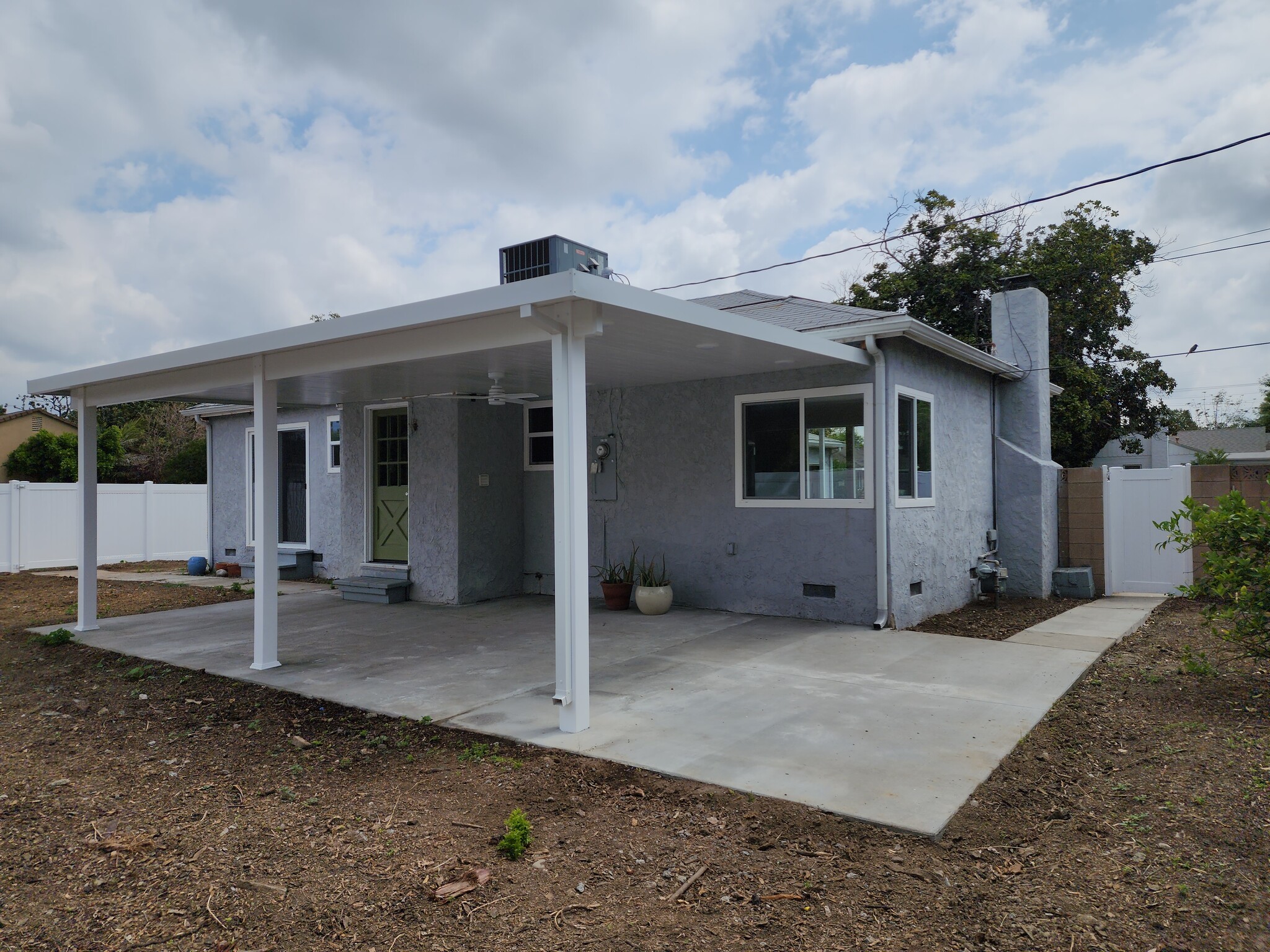 Building Photo - 6621 Chimineas Ave