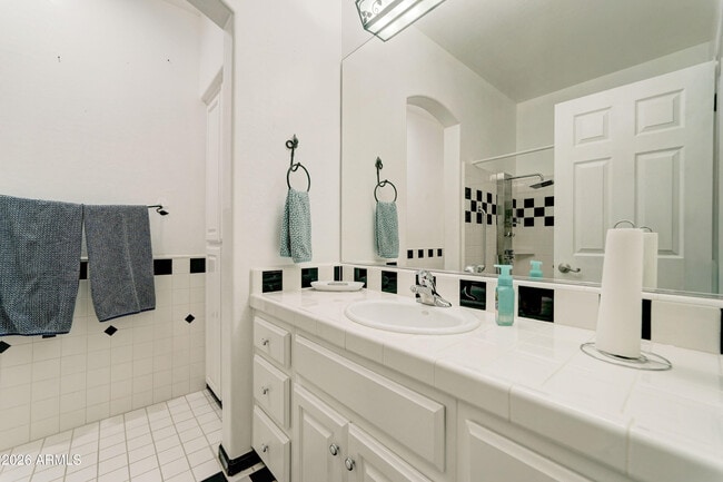 Building Photo - 14137 W Green Hollow Terrace