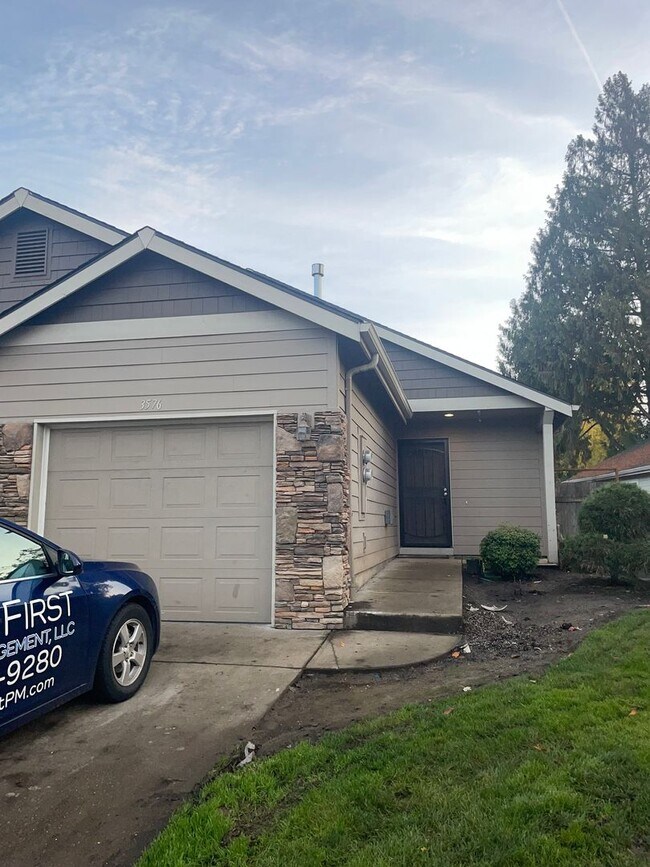 Building Photo - 3576-3578 Fisher Ct NE Salem, OR 97305