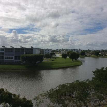 Building Photo - 4028 Newcastle B