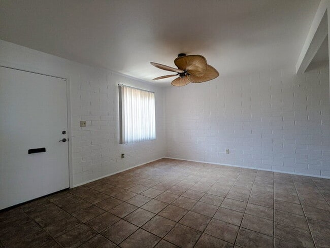 Building Photo - Green Valley Villa West Townhomes (55+ Com...