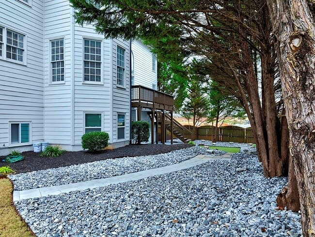 Building Photo - 4055 St Michelle Ln