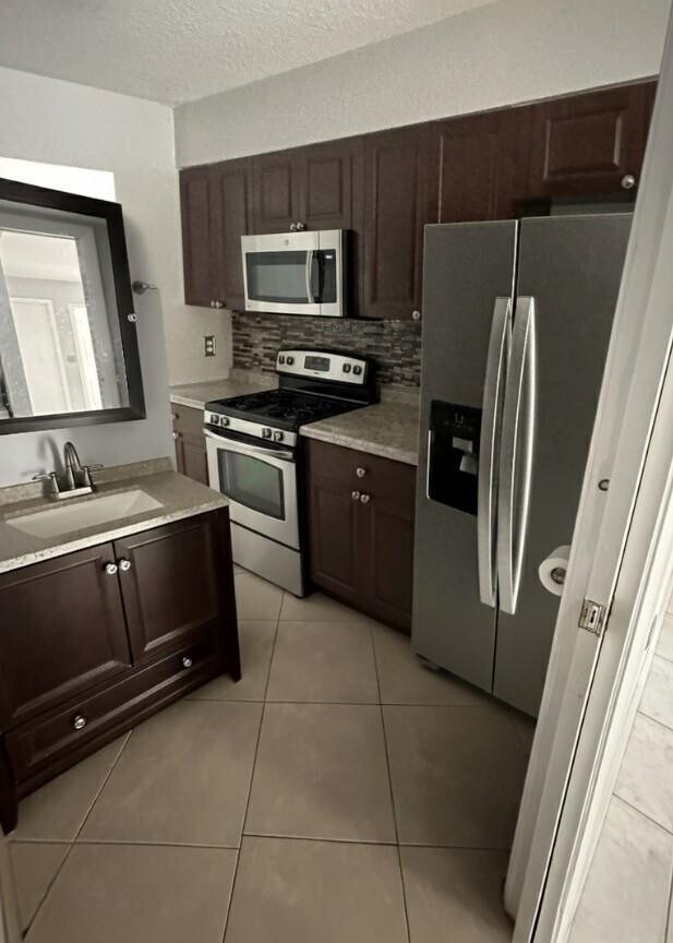 Building Photo - 3720-3726 NW 115th Way