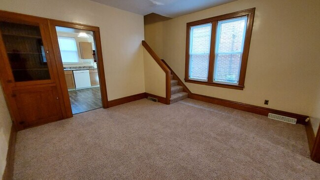 Building Photo - 98 W 8th Ave