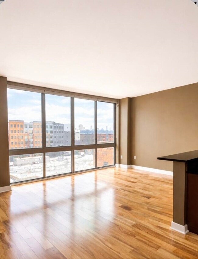 Building Photo - 800 Jackson St