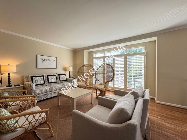Building Photo - 5654 Governors Pond Cir