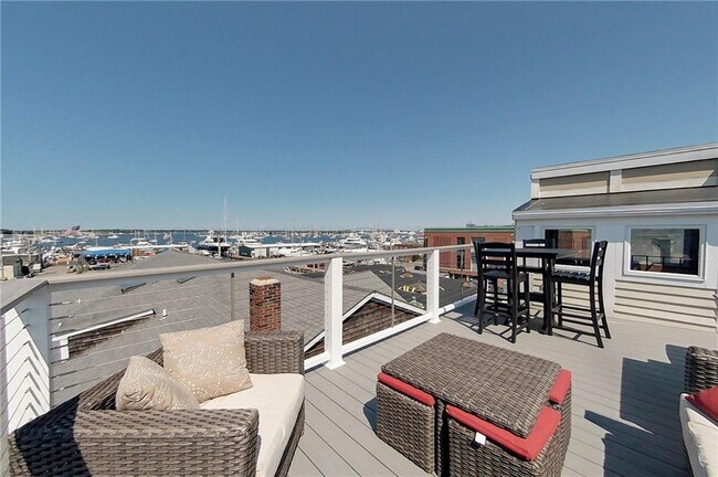 Building Photo - 9 Waites Wharf