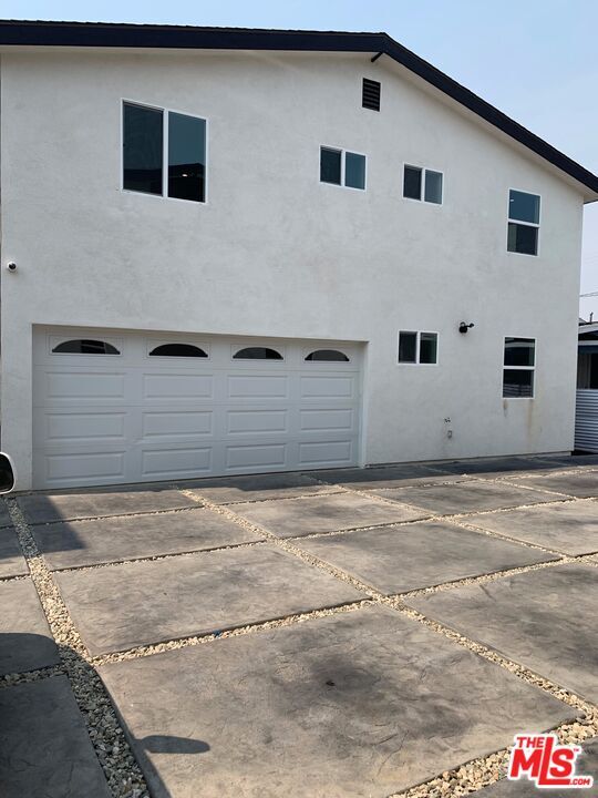 Building Photo - 2509 1/2 Cincinnati St