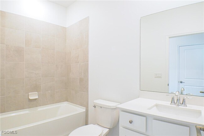 Building Photo - 9143 Leatherwood Loop