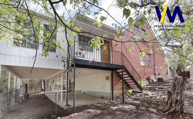 Building Photo - 17685 Morningside Dr