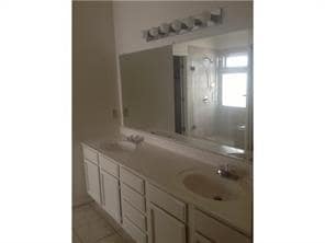 Building Photo - 12061 Meadow Gate Dr