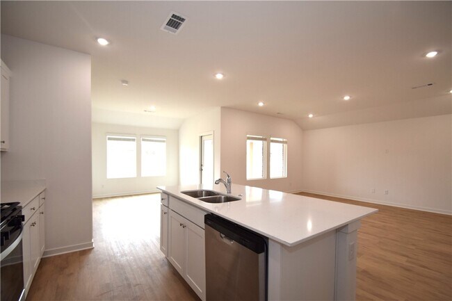 Building Photo - 517 Colorado St