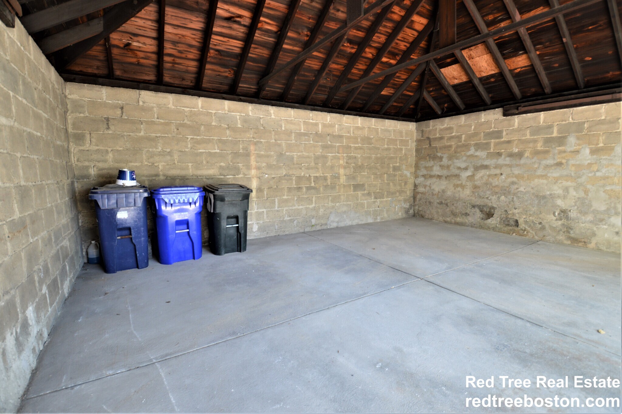 Building Photo - 27 Ransom Rd