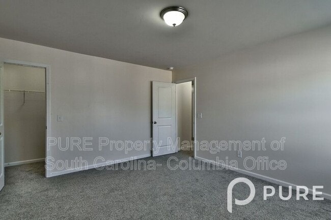 Building Photo - 161 Crimson Queen Dr