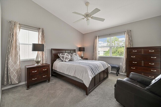 Building Photo - 22741 Sandy Bay Dr