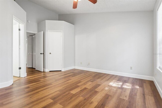 Building Photo - 11325 Stratton Park Dr