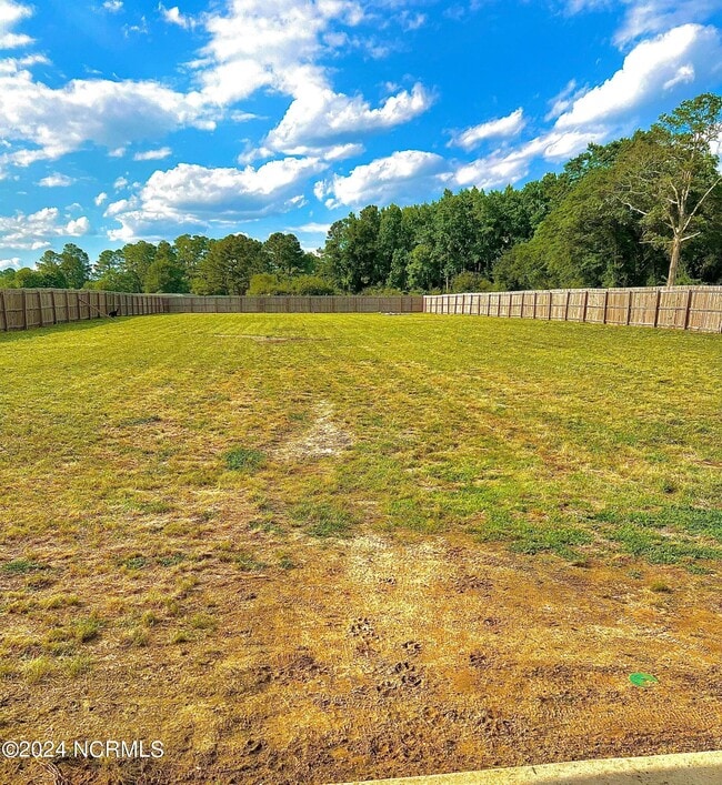 Building Photo - 309 Laurel Lake Rd