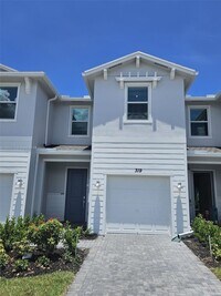 Building Photo - 319 SE Crossoak Ln