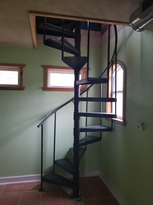 Building Photo - 24114 Fossil Trail