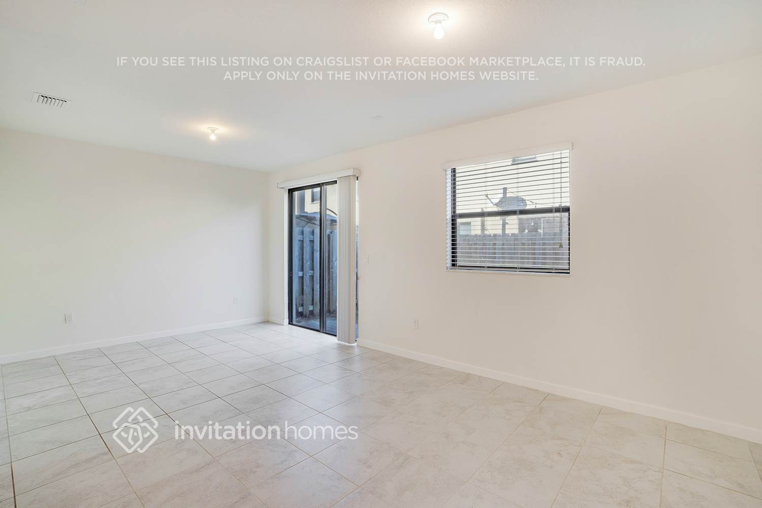 Building Photo - 11461 SW 252nd Ter