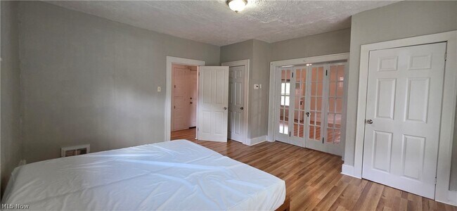 Building Photo - 3511 Orchard St