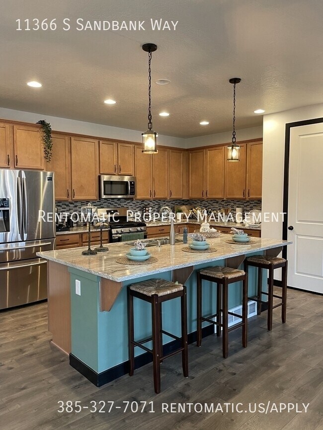 Building Photo - 11366 Sandbank Way