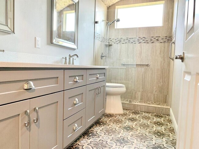 Building Photo - 7452 Sea Island Ln