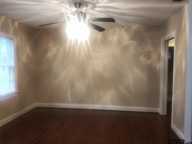 Building Photo - 539 Williams Ct