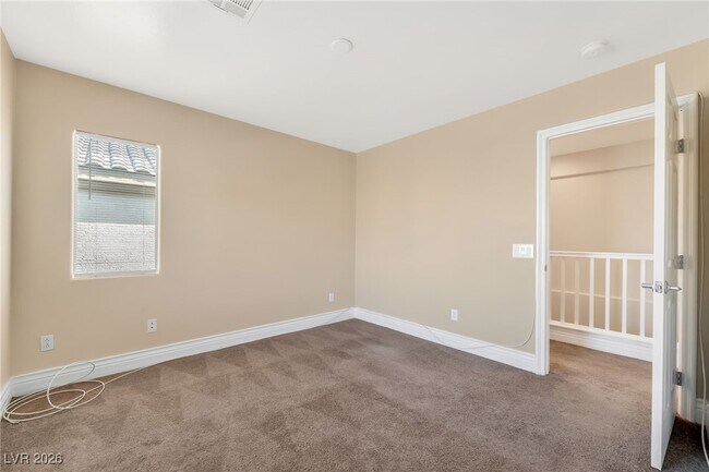 Building Photo - 131 Water Hazard Ln