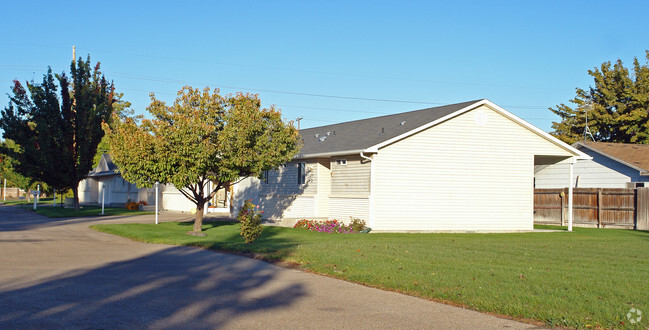 Building Photo - Meridian Court