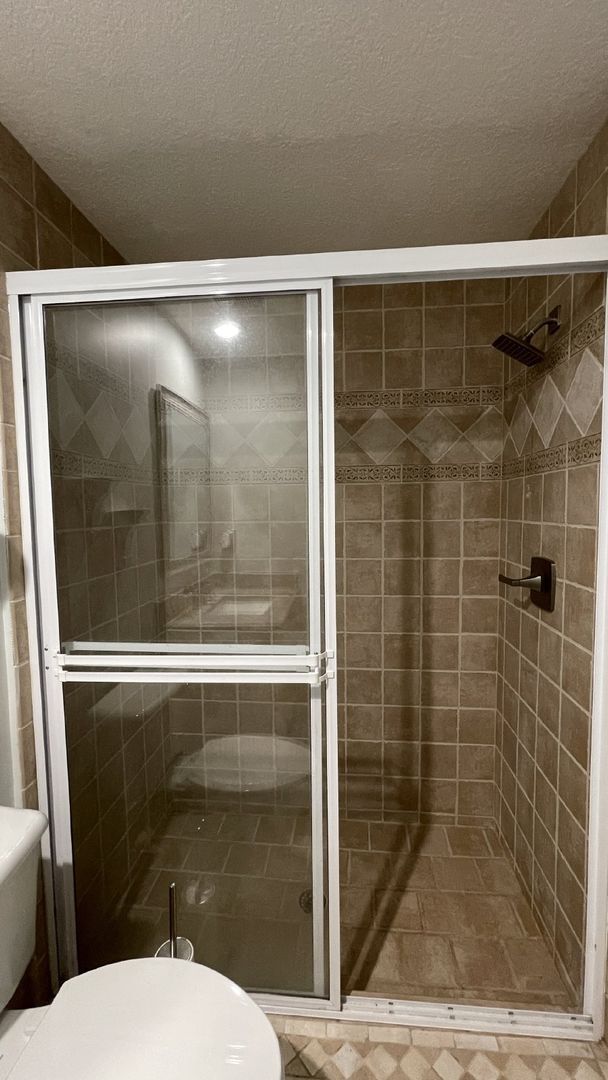 Building Photo - 4857 Victoria Cir