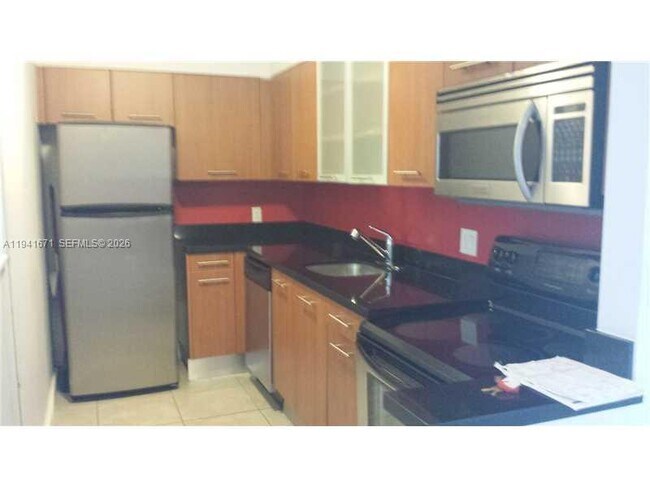 Building Photo - 680 NE 64th St