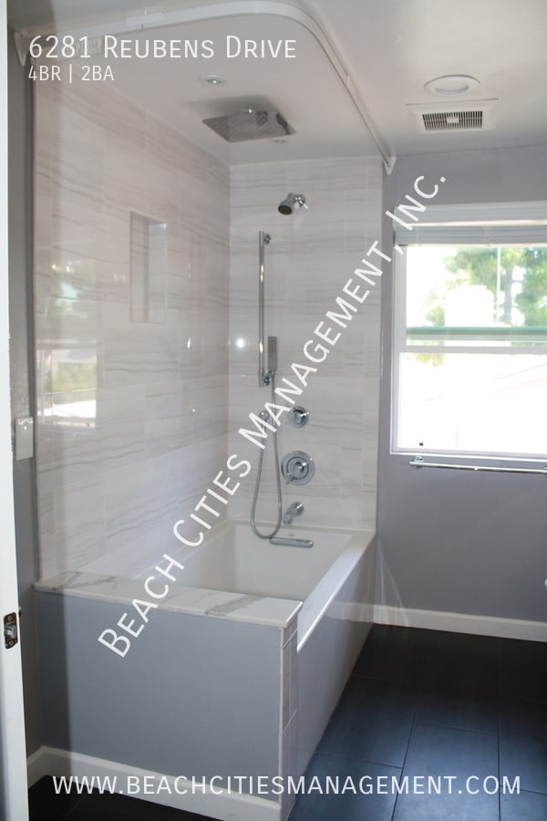 Building Photo - 6281 Reubens Dr