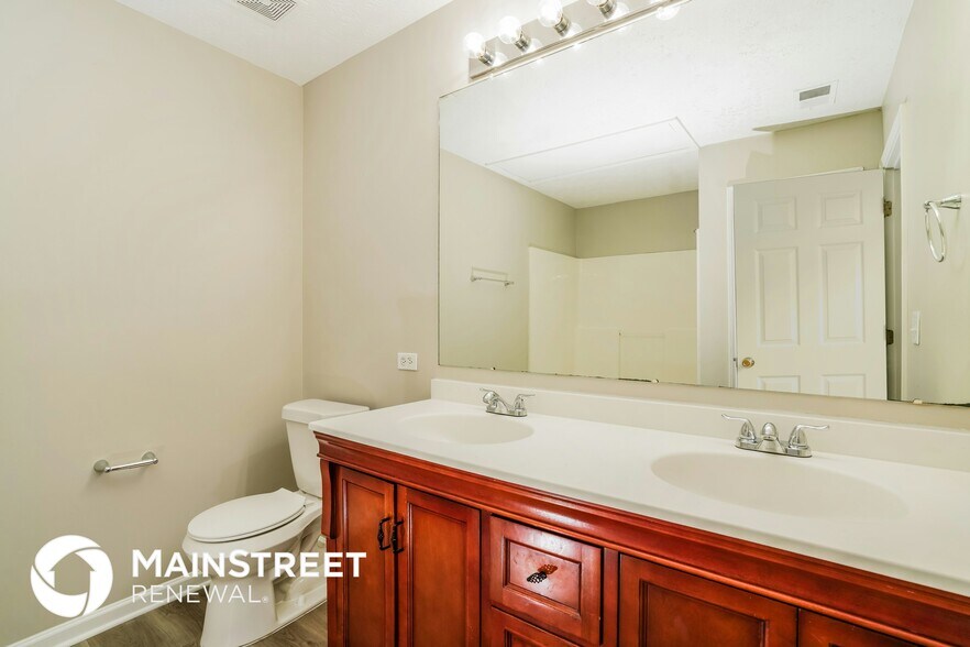 Building Photo - 10414 Ivygate Terrace
