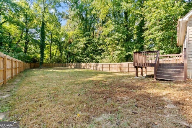 Building Photo - 1333 Laura Ln