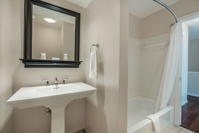 Building Photo - COMING SOON -11030 Thrush Ridge Rd - Liste...