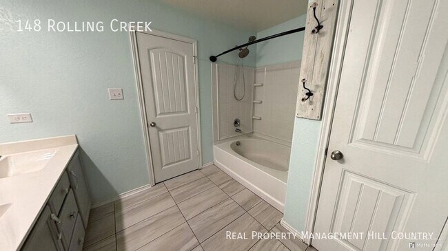 Building Photo - 148 Rolling Creek