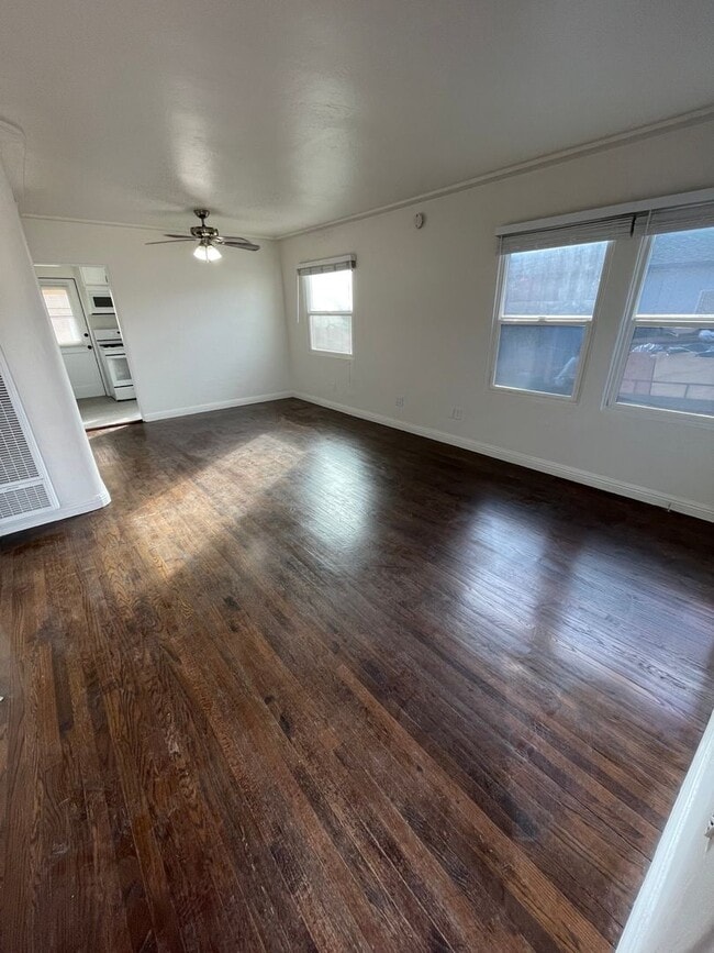 Building Photo - Fully remodeled house in North Park