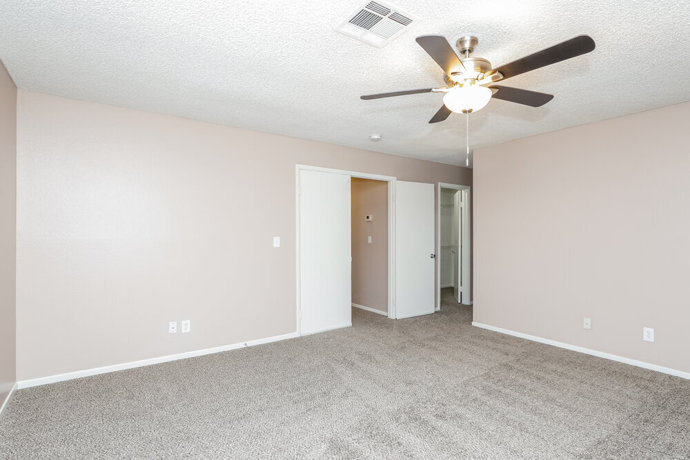Building Photo - 379 Legacy Dr