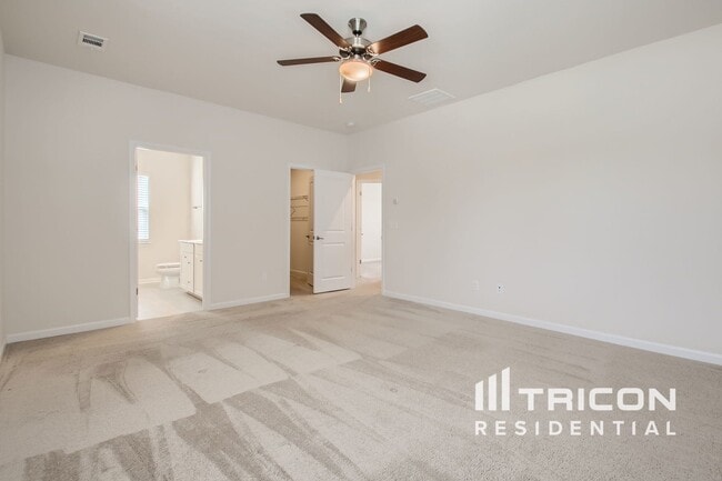 Building Photo - 1251 Summer Shade Dr